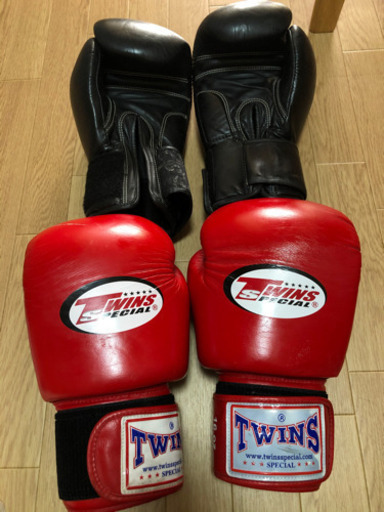スパーリングセット（グローブ、ヘッドギア、レガース）