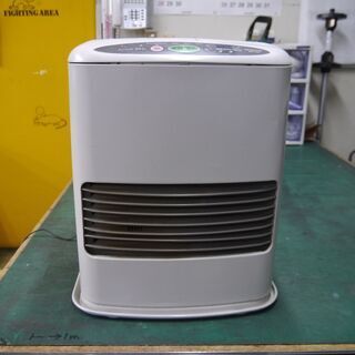 1,000円。日立ファンヒーター中古／毎度快調にパッと点いてまし...
