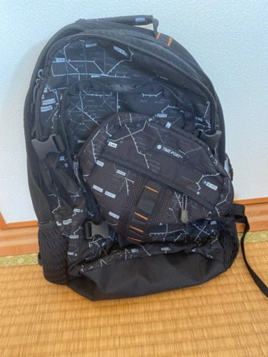 旅行かばん
