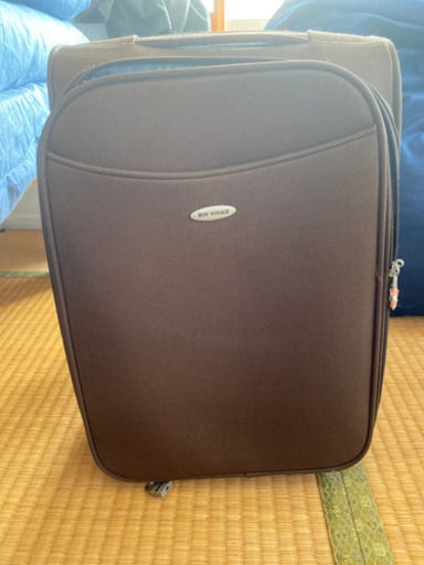旅行カバン