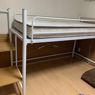 決まりました🌟ロフトベッド9000円(^o^)❗️