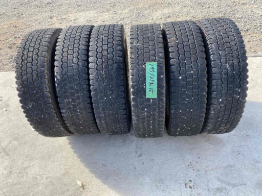 家具 195/85/R15. 113/111L LT