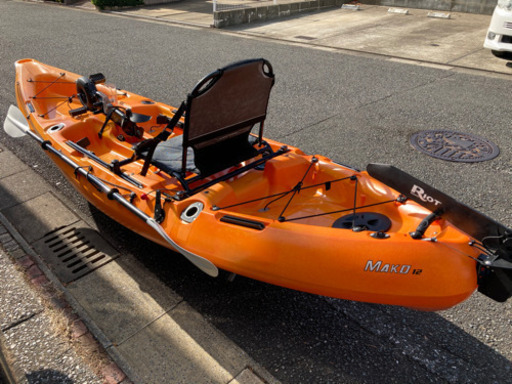 マコ12インパルスドライブ　未使用品　足漕ぎカヤック