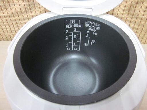 炊飯器 IH ３合炊き 2014年製 炊飯ジャー 東芝 RC-5XF TOSHIBA ホワイト 白  ☆ PayPay(ペイペイ)決済