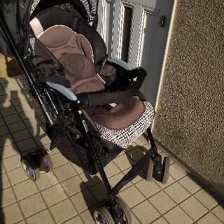 コンビ　ベビーカー　ディアクラッセ　オート4キャスの画像