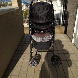 コンビ　ベビーカー　ディアクラッセ　オート4キャスの画像