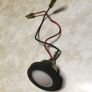 イスズ117クーペ用トランクルーム灯【中古品】