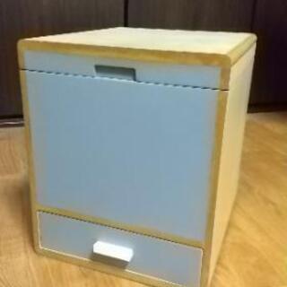 【お相手決定】(美品)薬箱・裁縫箱・コスメボックス