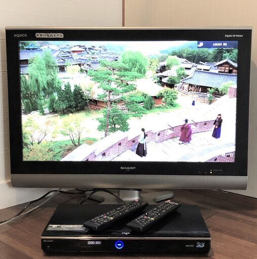 SHARP AQUOS 32インチ液晶テレビ＆ブルーレイレコーダー(難あり)