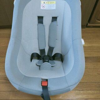 タカタ　チャイルドシート