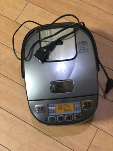 3合　炊飯器　4000円