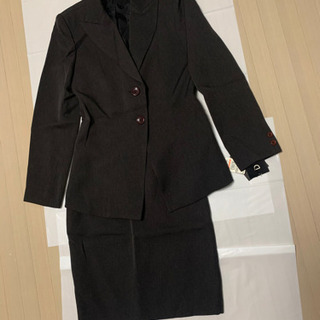 女子用スーツ　新品✨の画像