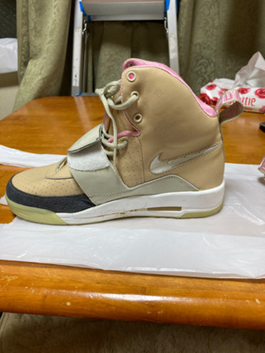靴/バッグ NIKE Air YEEZY 1