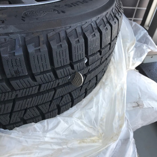 【取引き確定】スタッドレスタイヤ4本セット&ホイール付き😊の画像