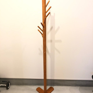 引き渡し決まりました。コートラック　木製