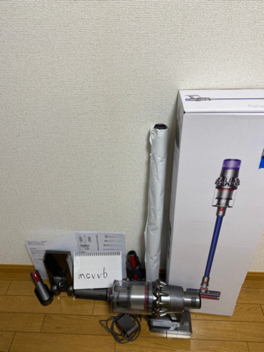 dyson v11 fluffy 明日まで限定値下げ