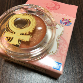 セーラームーン一番くじ フェイスパウダーの画像