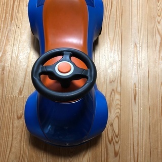 子供用BMW自動車　足蹴りタイプ