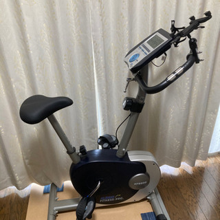 フィットネスバイク(エアロバイク)