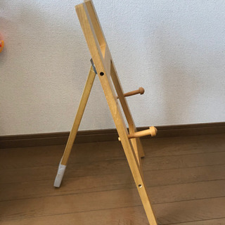 イーゼル