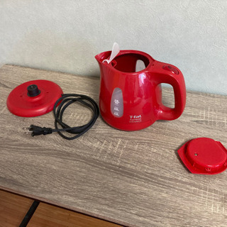 美品　電気ケトルの画像