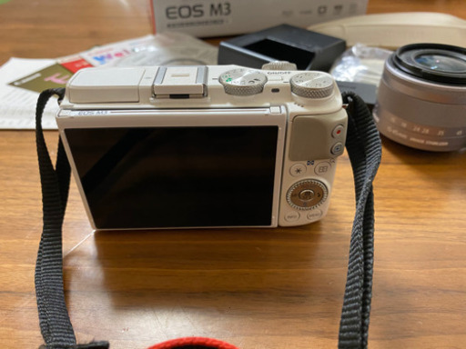 Canon EOS M3 ボディ WH