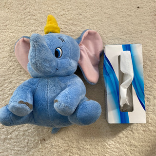 ディズニーダンボ　特大ぬいぐるみ の画像