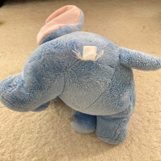 ディズニーダンボ　特大ぬいぐるみ の画像