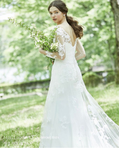 ウェディングドレス