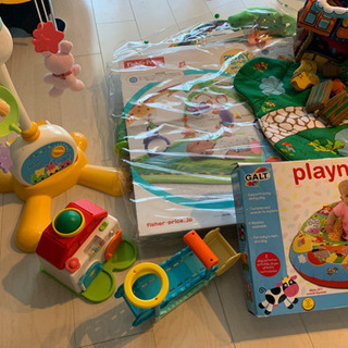 1/6まで【お得】赤ちゃん用品セット　プレイマット　メリー　ミキ...