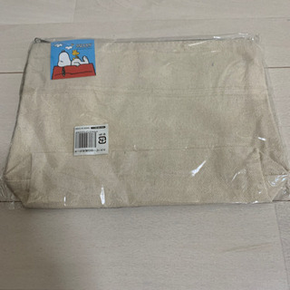 【新品】スヌーピーのポーチの画像