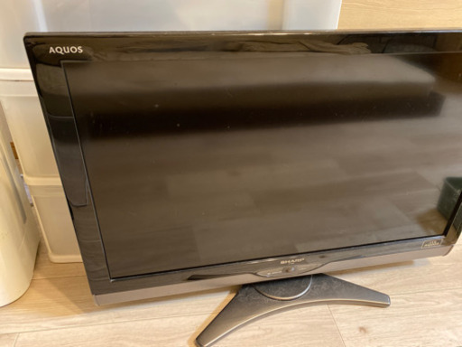 SHARP 32インチ液晶テレビ
