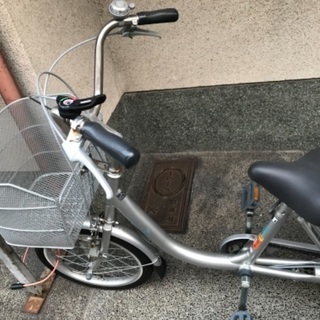 大人三輪車の画像