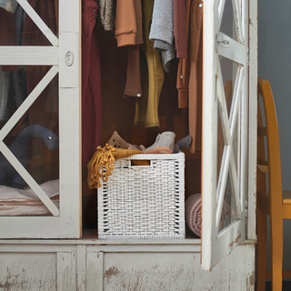 IKEA 白いバスケット　4個セットの画像
