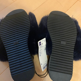 ファーサンダルの画像