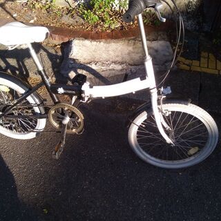 折りたたみ自転車20インチ6段変速