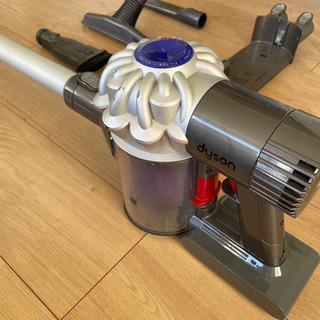 ダイソン DC62 ダイソン 掃除機 【新品同様】掃除機 DC62ワイド