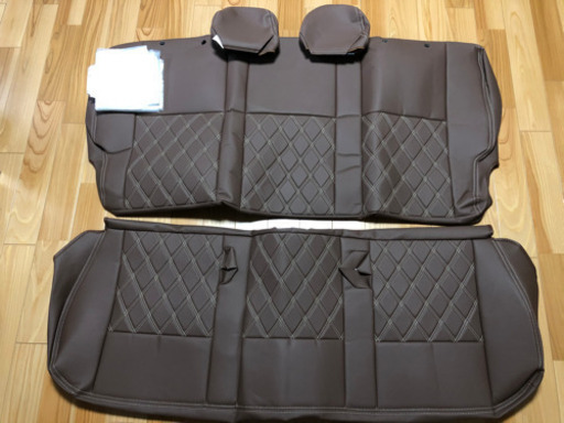 200系ハイエース2列目シートカバー新品未使用