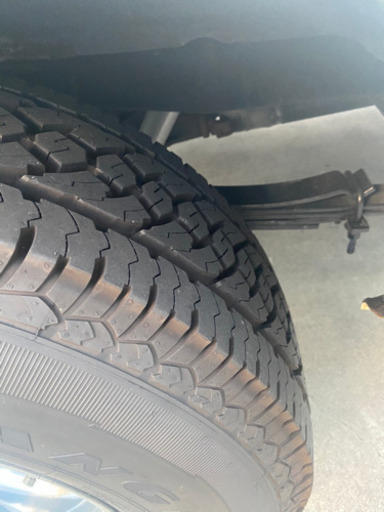 美品　グッドイヤー　ホワイトレター　インチ　31×10.5R15 ４WD ２本　アメ車　GooDYeaR AT WRANGLER