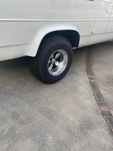 美品　グッドイヤー　ホワイトレター　インチ　31×10.5R15 ４WD ２本　アメ車　GooDYeaR AT WRANGLER