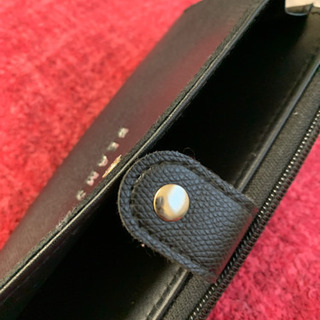 ほぼ新品★ BEAMS 長財布　スマホも入ります^^の画像