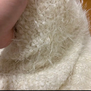 【INGNI】シャギーニット　Mの画像