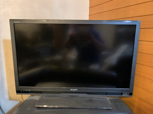 SHARP AQUOS 32インチ液晶テレビ