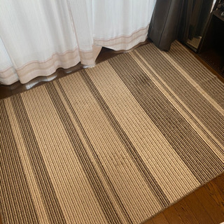 【ニトリ】カーペットの画像