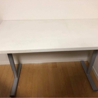 デスク、差し上げます！