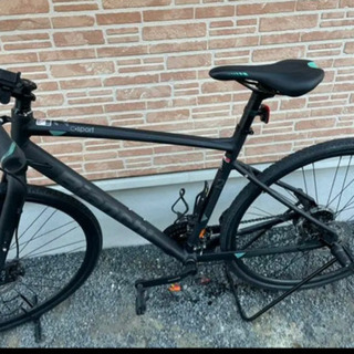 ロードバイク　クロスバイク　自転車