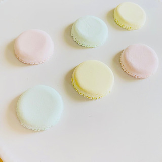 初心者様大歓迎♡『バイカラーのフラワーマカロン』 の画像