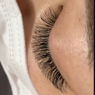 マツエク☆ボリュームラッシュ☆カラーマツエク