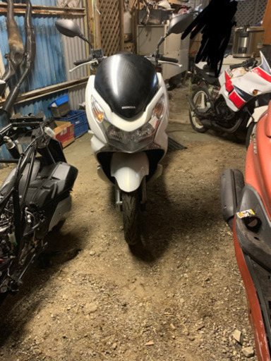 ホンダPCX  125jf28