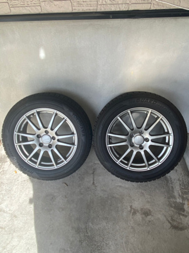 215/60R17 2016年製造　スタッドレスタイヤ